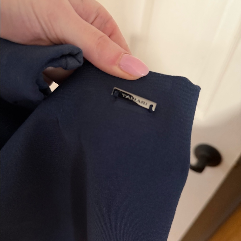 EUC Tahari Pants - Picture 4 of 5